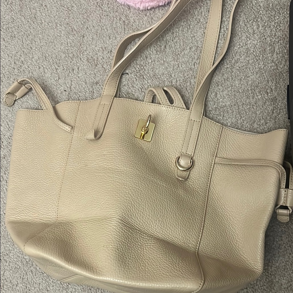 Furla Cream Tote Bag with Structured Design and Gold Hardware